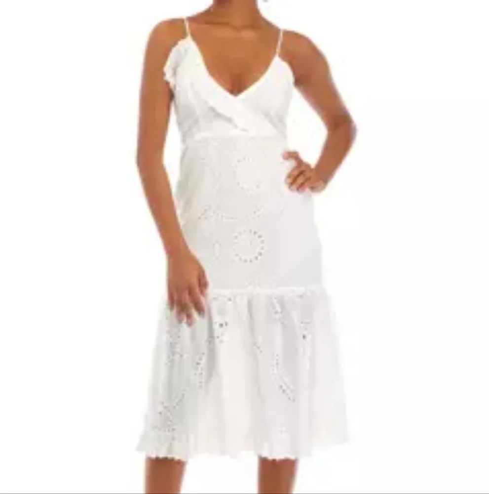 Lost + Wander NWT M White Petals of The Sky Midi Dress - Picture 2 of 8
